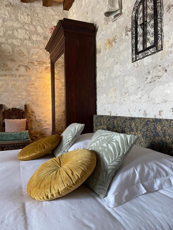 Le Relais, La Dormance, Le Bois Dormant Hotel Châteauvieux Exterior foto